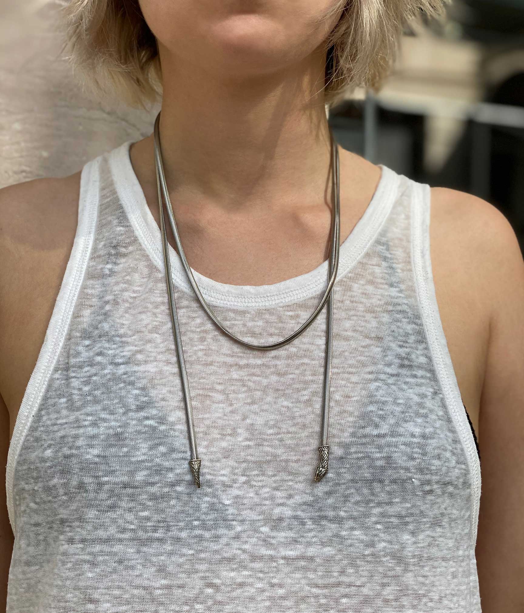 Snake Lariat Necklace in silver - Image 4